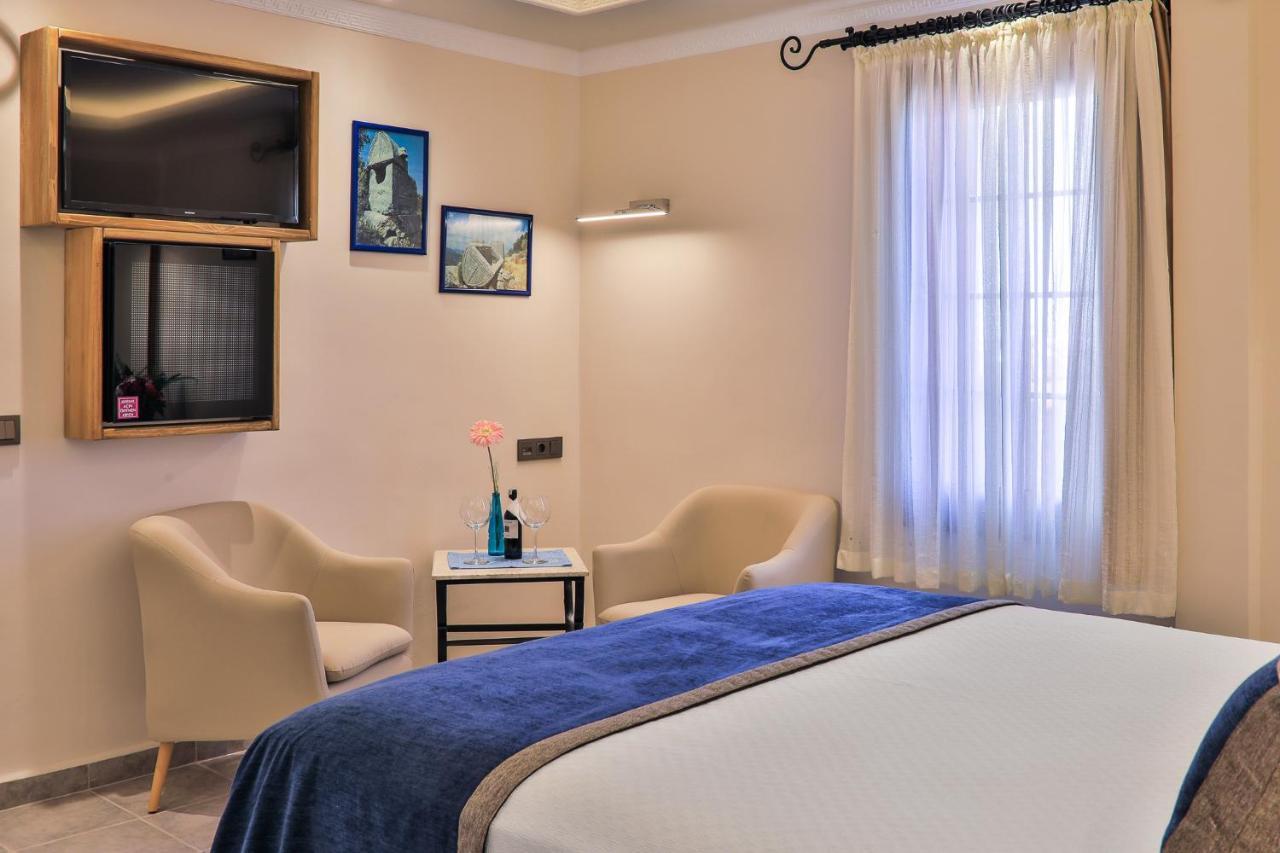 Hadrian Hotel Kaş Ngoại thất bức ảnh